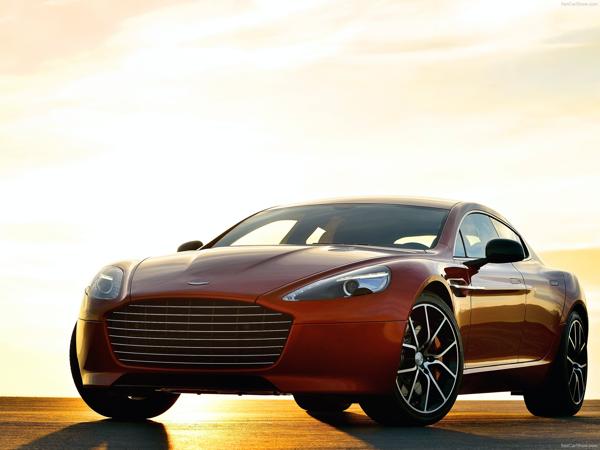 The 2014 Aston Martin Rapide S Review: A Synthesis of Luxury, Performance, and Design