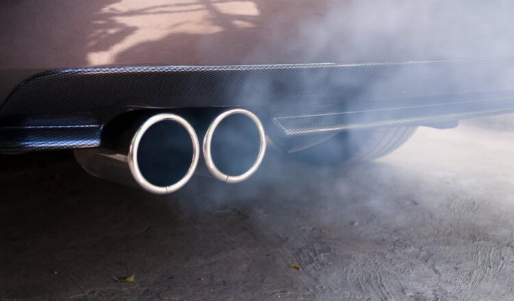 Smoke From Exhaust Pipe: Blue, Black, and White—causes of the problem